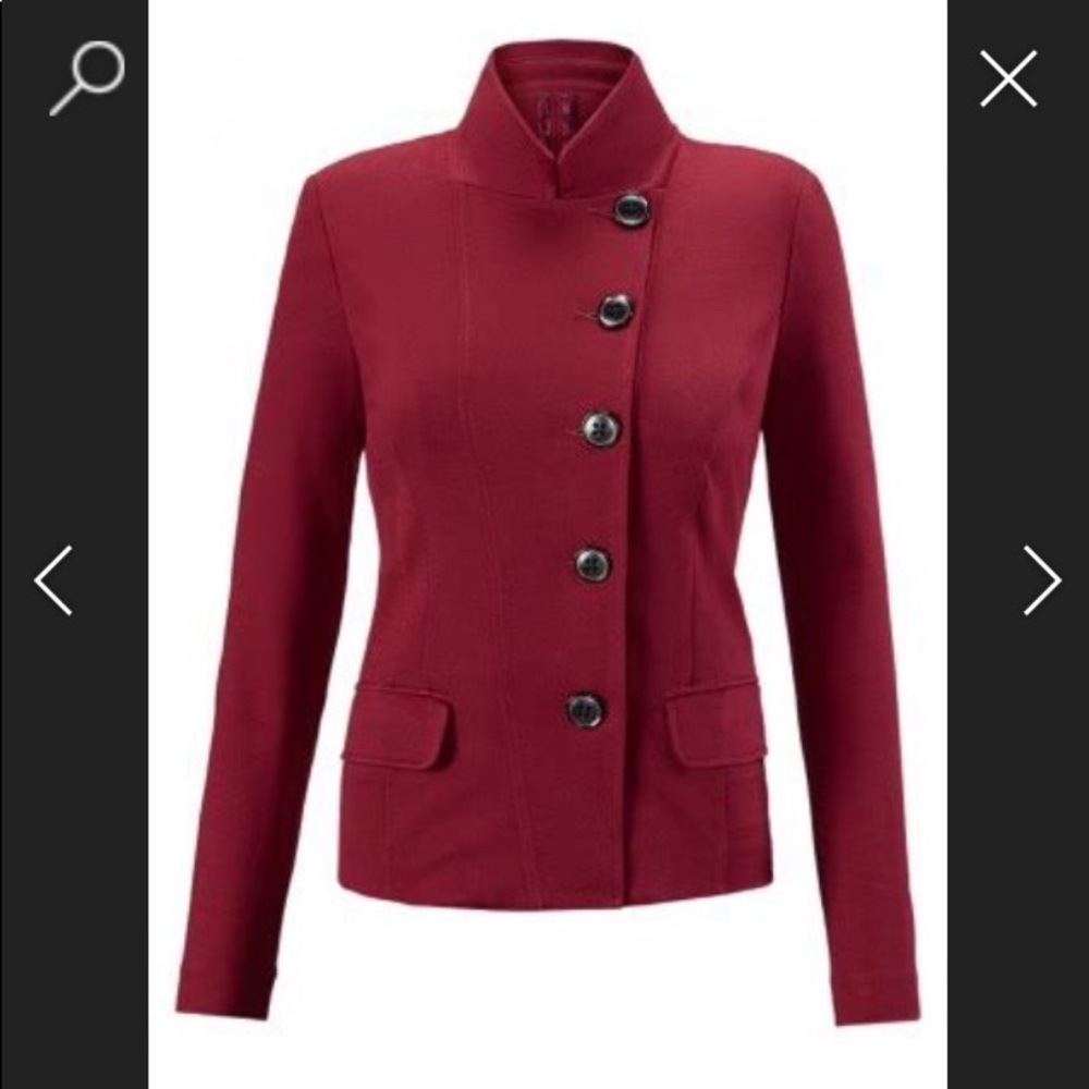 Cabi outing blazer, never worn.